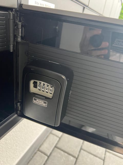 Modern Luxury Apartment Near Airport & Zurich City Apartment in Kloten