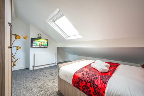 RAA12s For your relaxed and Cosy stay with Free Parking Vacation rental in Leeds