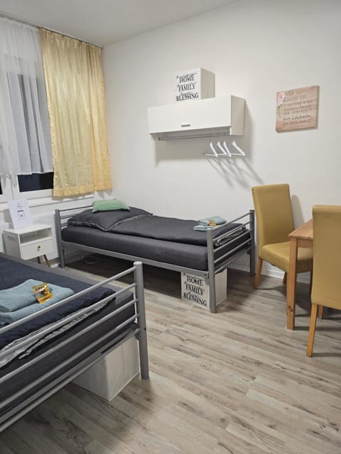 Bed, Photo of the whole room, Seating area, Bedroom