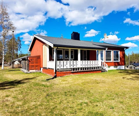Property building, Spring, Garden
