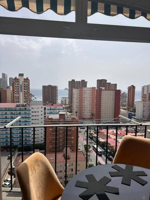 Balcony/Terrace, City view