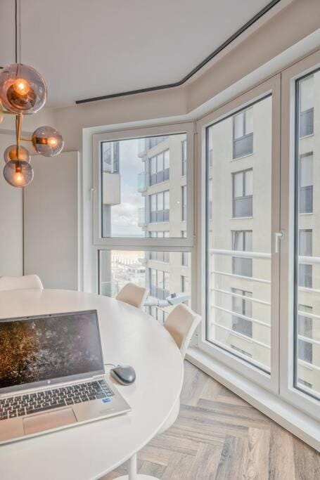 Seaside Haven for 6 with Parking in Knokke Apartment in Knokke-Heist