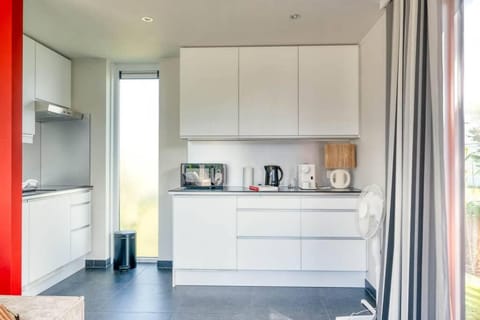 Cozy Retreat in Charming Holiday Park House in Middelkerke