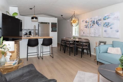 Dragonfly Beach Retreat House in Grayland