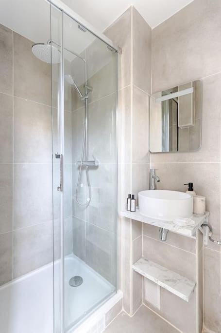 Studio de charme au coeur de Charenton Apartment in Charenton-le-Pont