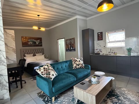 Kitchen or kitchenette, Decorative detail, Seating area, Bedroom