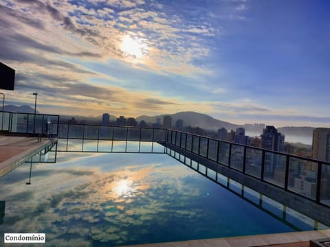 Swimming pool, Sunrise