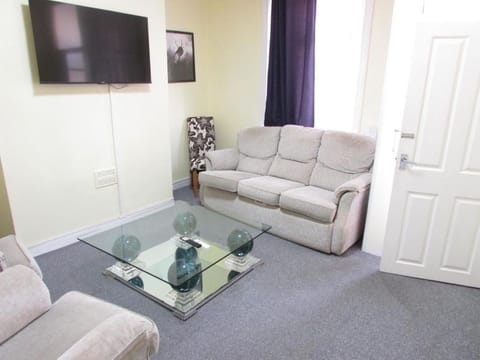 Perfect house for professionals House in Manchester