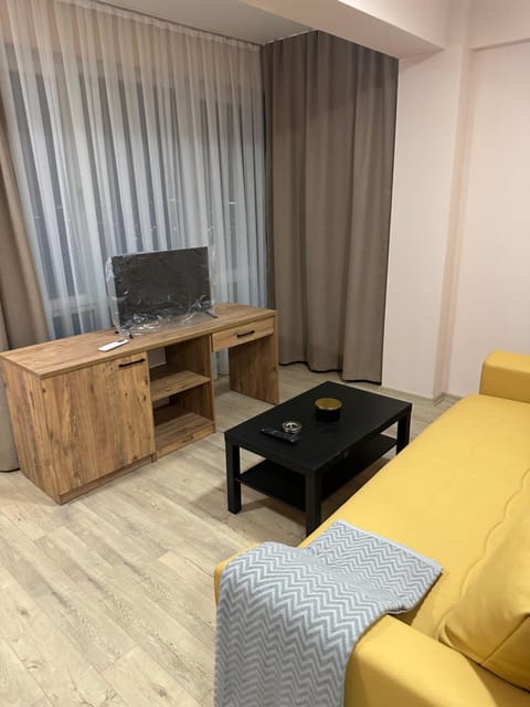 TV and multimedia, Seating area