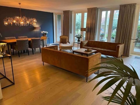 115 m2 apartment with garden 200m from the beach Apartment in The Hague