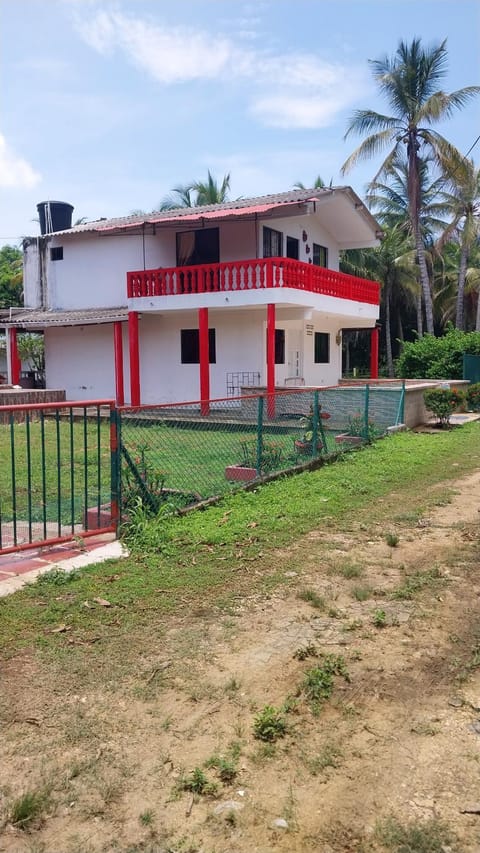 Property building, Day, Garden, Garden view