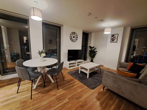 Media City Apartment Manchester Apartment in Salford