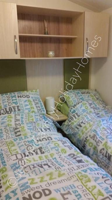 Jenner Family Holiday Homes at Tattershall Lakes Apartment in Tattershall