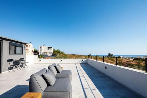 View (from property/room), Balcony/Terrace