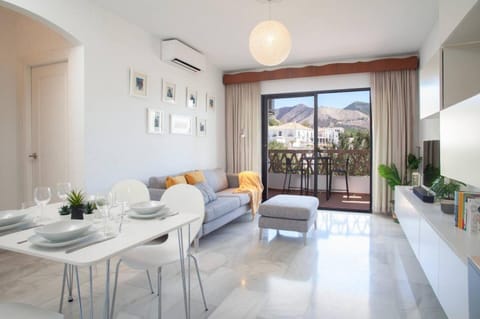 Delightful Apartment with Picturesque Views Apartment in Mijas
