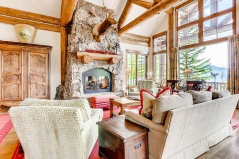 Skywatch 50 by East West Hospitality House in Avon