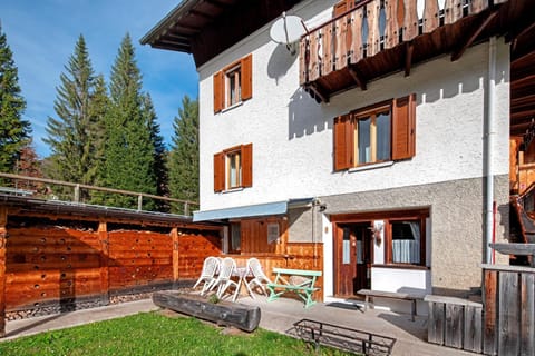 Appartamenti Marmolada Falcade Apartment in Pie' Falcade