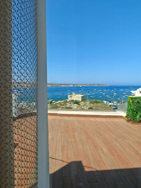 Day, Natural landscape, View (from property/room), Balcony/Terrace, Sea view