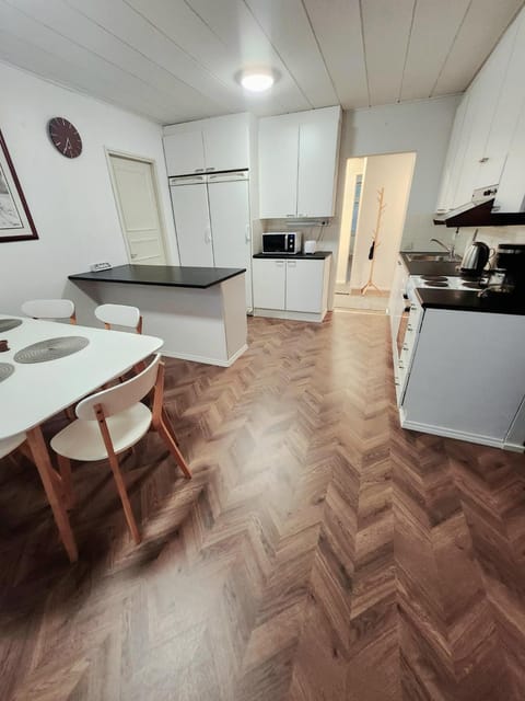 Apartment Joensuu rauhallinen kolmio, autokatospaikka Apartment in Finland