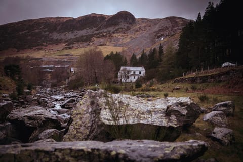 Property building, Day, Natural landscape, Mountain view