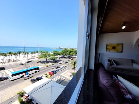 Real Apartments 391 - Beach front Copacabana for families and Groups Apartment in Rio de Janeiro