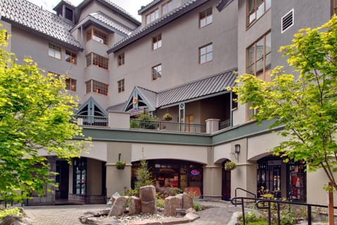 Facade/entrance, Facade/entrance