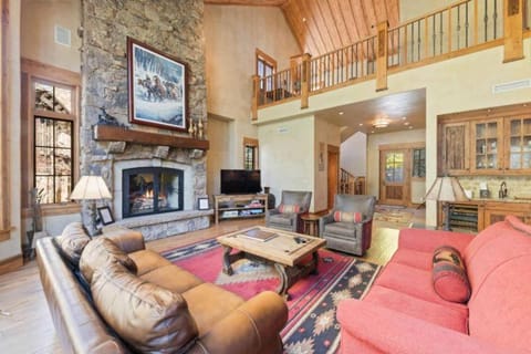 Village Walk 59 Apartment in Beaver Creek