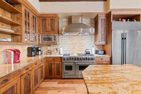 Village Walk 59 Apartment in Beaver Creek