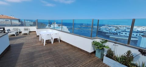 Natural landscape, Balcony/Terrace, Sea view