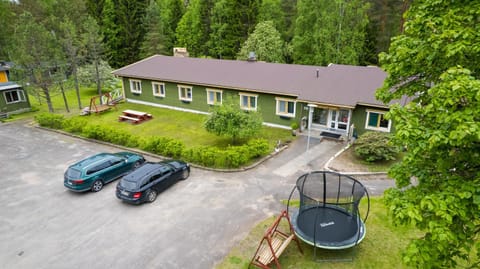 Property building, Street view