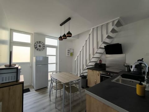 Le Cosy du Centre - Proche plage et Port House in Hauts-de-France