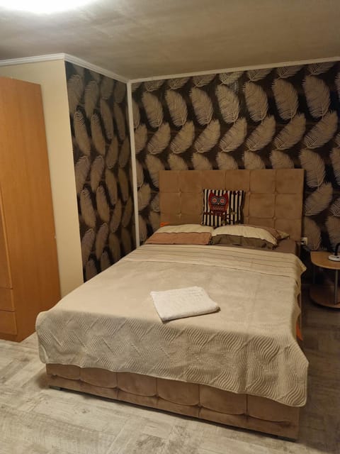 Bed, Photo of the whole room, Bedroom, towels, wardrobe