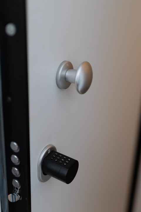 The Black & White - Svolio Hospitality Apartment in Decentralized Administration of Macedonia and Thrace