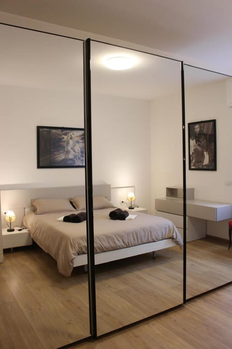 Bedroom, furniture, locker, wardrobe