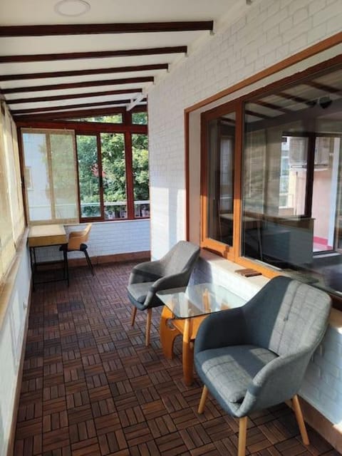 Balcony/Terrace, Seating area