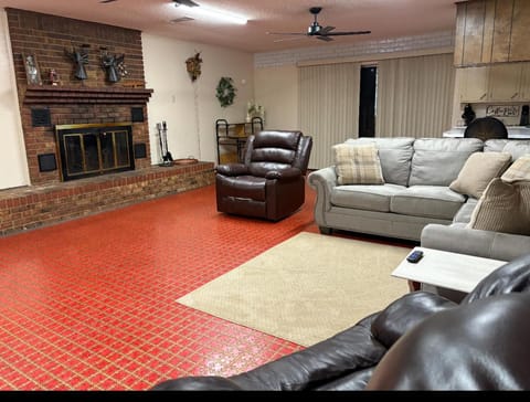 Murfreesboro Wandering Wagon Located in town House in Pike County