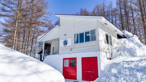 Property building, Winter