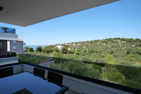 Natural landscape, View (from property/room), Balcony/Terrace, Sea view