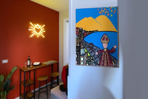 Facade/entrance, Decorative detail, Dining area, kitchen