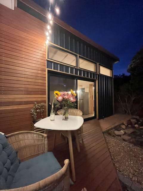 Lighthouse Beach cottage Apartment in Cape Town