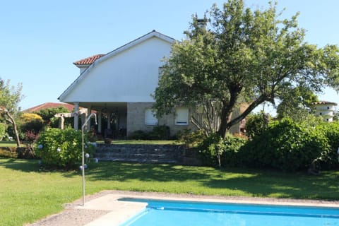 Chalet con piscina House in Viana do Castelo District, Portugal