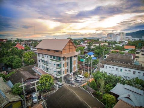 Property building, Street view