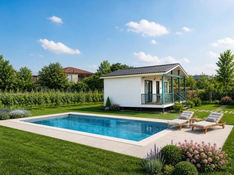 Property building, Swimming pool