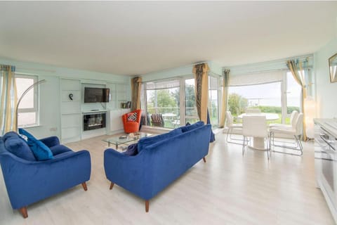 Seaview apartment in Galway Apartment in Salthill