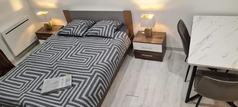 Superbe F1 aux portes de Paris Apartment in Pantin