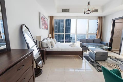 Bed, TV and multimedia, Living room, Photo of the whole room, Seating area