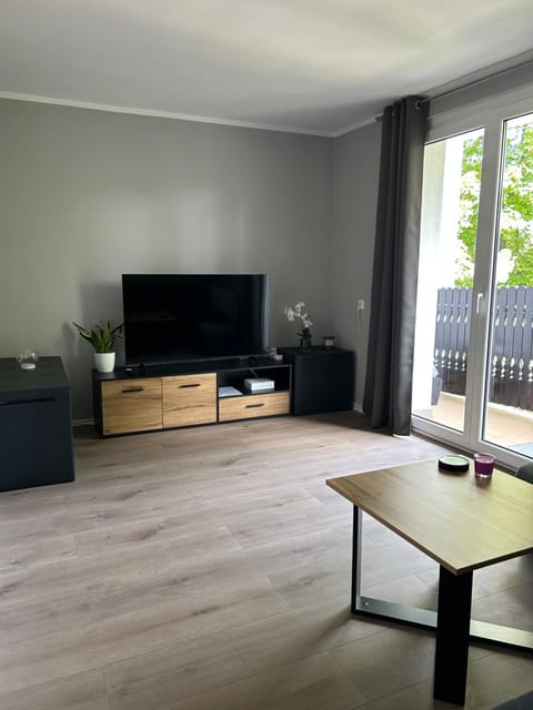 Communal lounge/ TV room, TV and multimedia