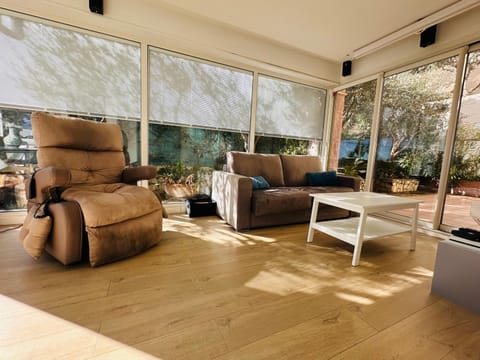 Appartement 3 chambres 130 m2 vue mer avec piscine Cap d'Ail Monaco Apartment in Cap-d'Ail