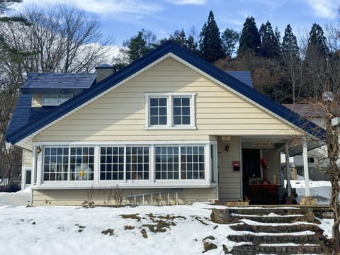Property building, Winter