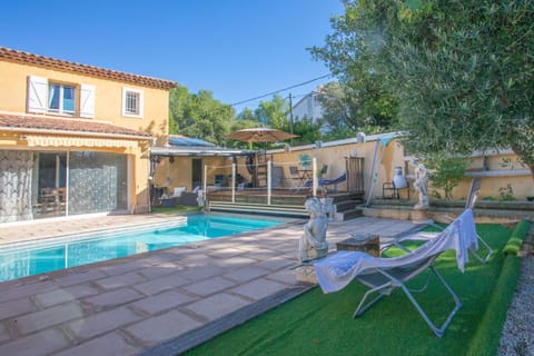 Gîte Hubert avec piscine House in Vidauban